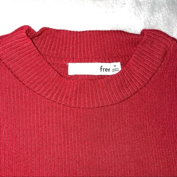 Aritzia top - Picture 3 of 3